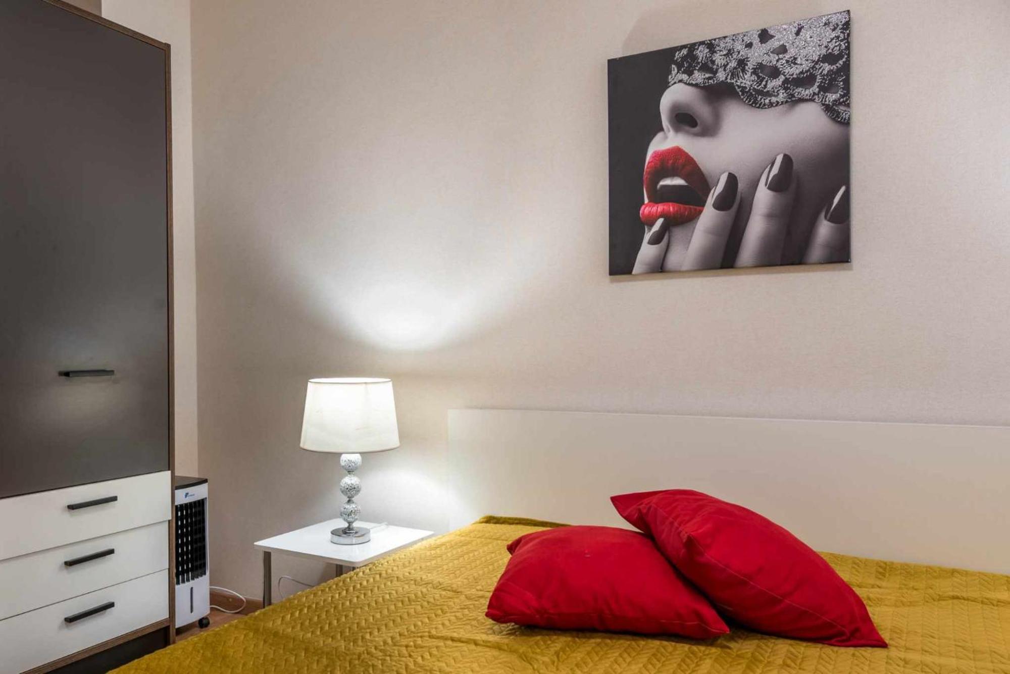 Red Velvet Apartment Varna Exterior foto